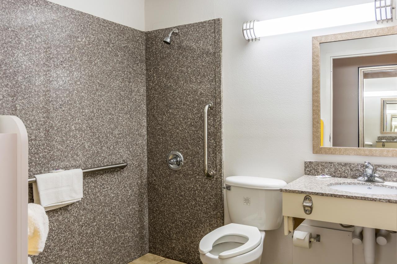 Motel 6-Petersburg, Va - Fort Lee Eksteriør bilde